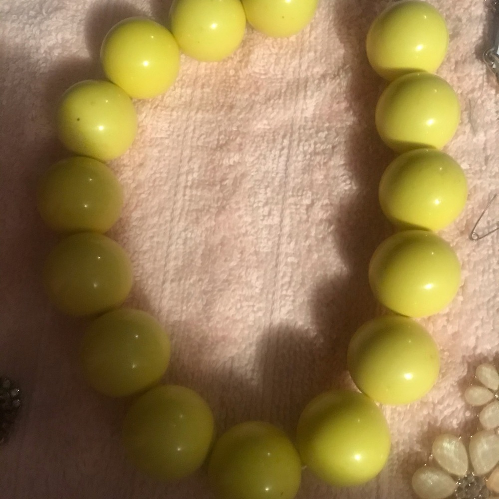 Yellow necklace